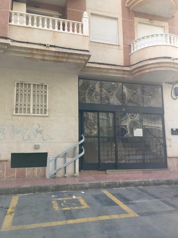 Apatament La Loma Apartment Torrevieja Exterior photo